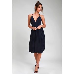 Lulu’s Navy Pleated Midi Dress